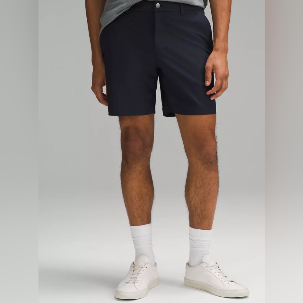 lululemon classic fit shorts. Size 32.